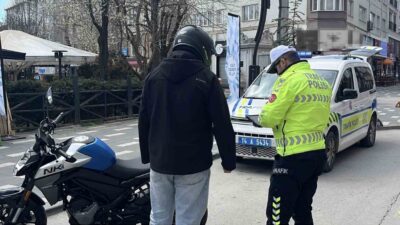 Bolu’da trafik kurallarını ihlal eden bin 600 araç ve sürücüsüne
