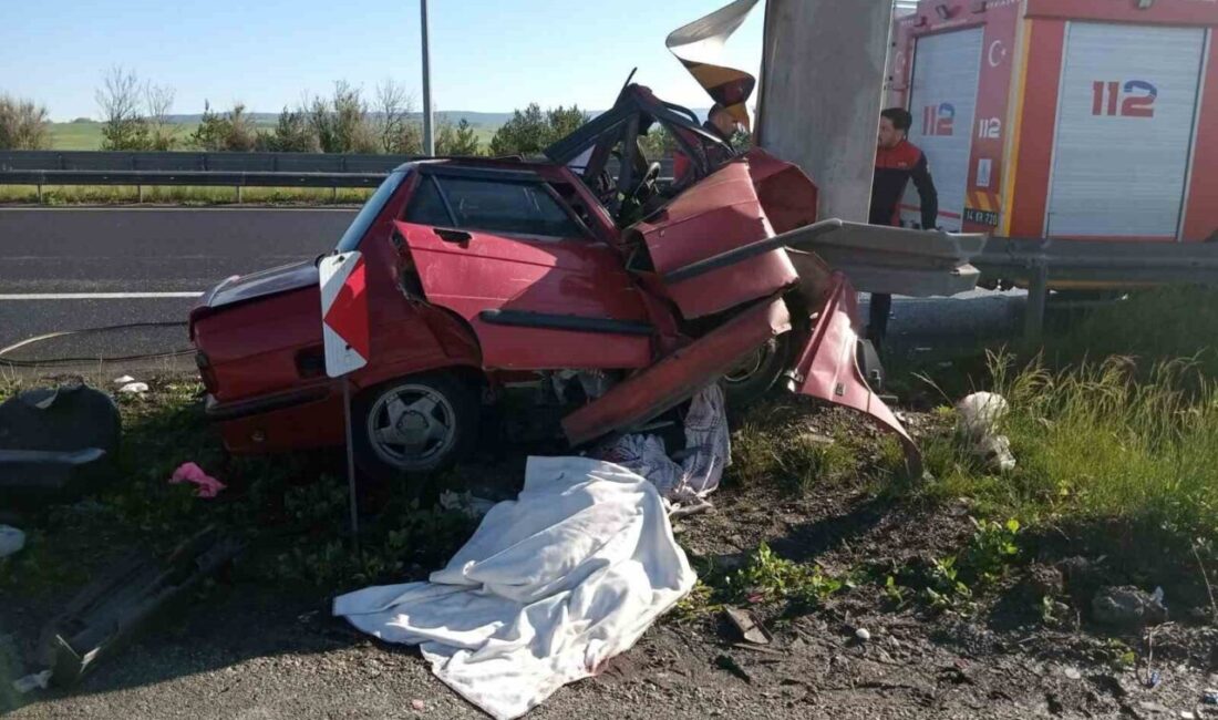 Bolu’da, sabah saatlerinde meydana gelen trafik kazasında, Anadolu Otoyolu’nun Dörtdivan