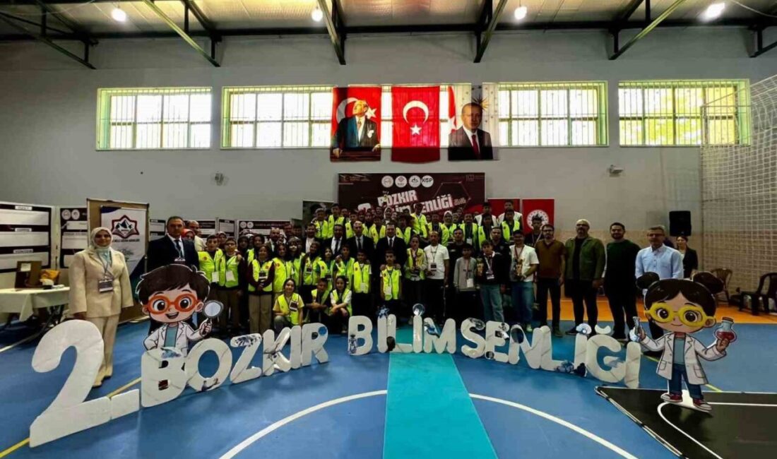Bozkır ilçesinde düzenlenen Bozkır Bilim Şenliği’nin ikincisi, zengin bir programın