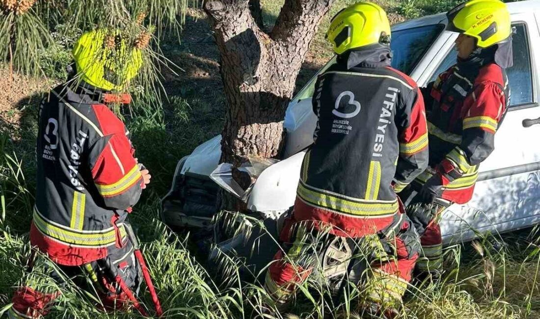 Balıkesir’in Burhaniye ilçesinde meydana gelen trafik kazasında aracın kontrolünü kaybederek