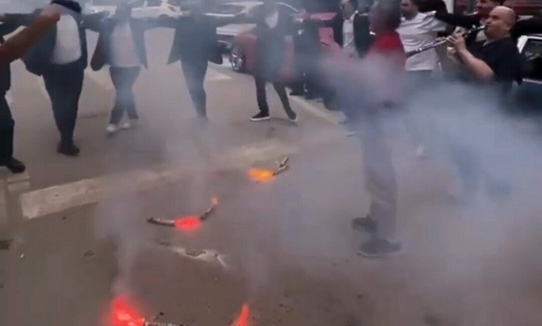 Bursa’nın İnegöl ilçesinde düzenlenen bir düğünde havaya defalarca ateş açılması