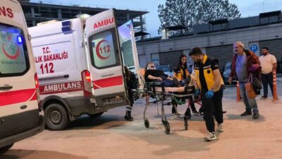 Bursa’nın İnegöl ilçesinde meydana gelen trafik kazasında, bir beton mikseri