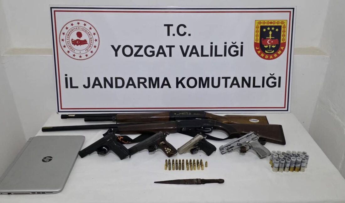 Jandarma Komutanlığı ekipleri, şehir genelinde huzur ve güvenliği sağlamak, suç