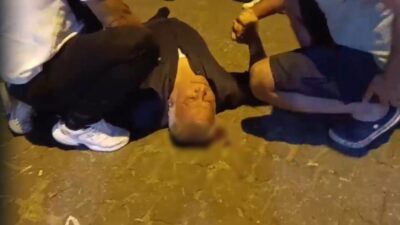 Aydın’ın Efeler ilçesinde meydana gelen bir kavgada, bir kişi yere