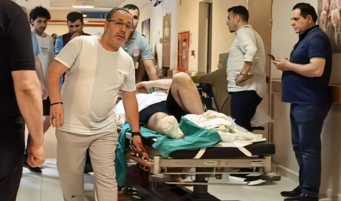 Bursa’nın İnegöl ilçesinde çim biçme makinesiyle çalışırken yaşanan kaza sonucunda