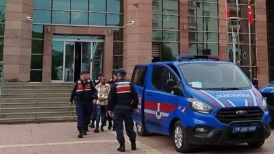 Çorum’un Osmancık ilçesinde yapılan bir uyuşturucu operasyonunda tutuklanan bir şüpheli