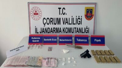 Çorum’da jandarma ekipleri tarafından düzenlenen bir operasyonda, uyuşturucuyla bağlantılı oldukları