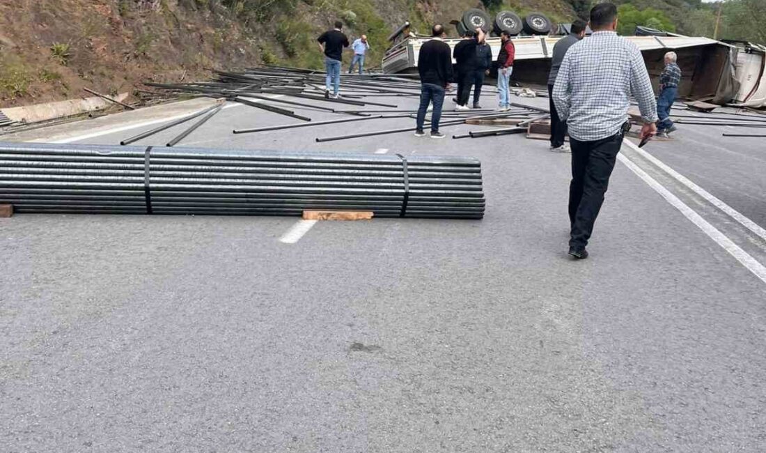 Zonguldak’ın Karadeniz Ereğli ilçesinde Organize Sanayi Bölgesi (OSB) yolunda meydana