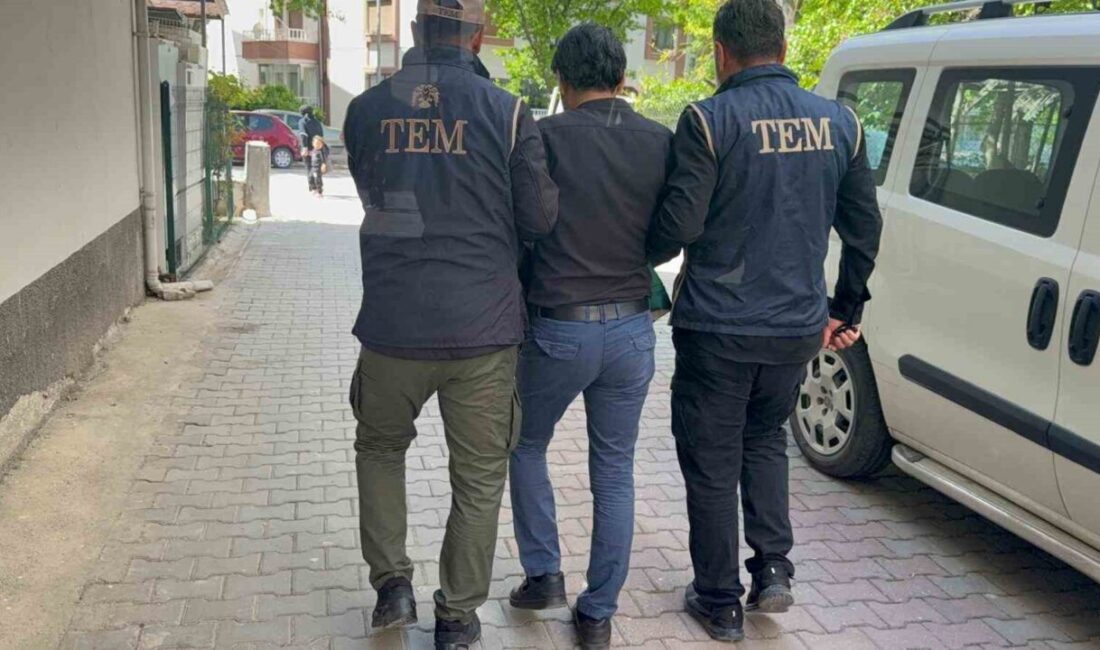 DEAŞ terör örgütüne karşı gerçekleştirilen eş zamanlı operasyonlar kapsamında Kırşehir’de,