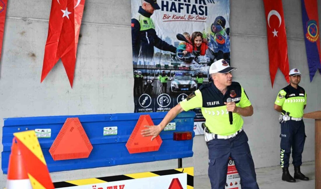 Manisa’nın Demirci ilçesinde tarım sezonunun artmasıyla traktör ve motosiklet kazalarını