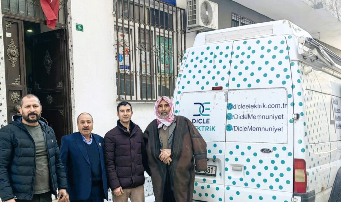 Dicle Elektrik ekipleri, Şanlıurfa’da “4M” adı verilen Müşteri Memnuniyeti Merkezi