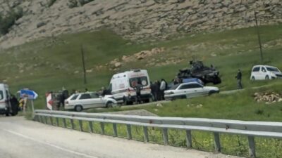 Silvan ilçesinde düzenlenen mezuniyet kutlamasından dönen öğrenci grubunu taşıyan bir