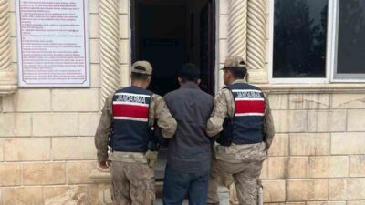 Karaköprü ilçesinde dolandırıcılık suçundan 5 yıl hapis cezası bulunan M.Y.E.