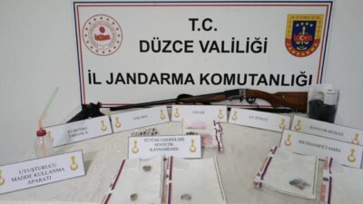 Düzce’de jandarma ekipleri tarafından gerçekleştirilen operasyonda, kenevir bitkisi, sentetik kannabinoid