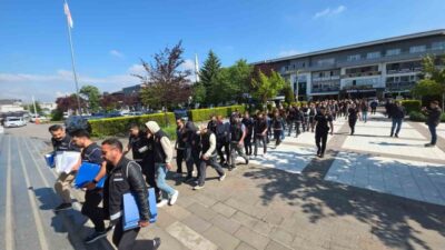 Düzce’de meslek lisesi öğrencilerini stajyer olarak göstererek haksız kazanç elde
