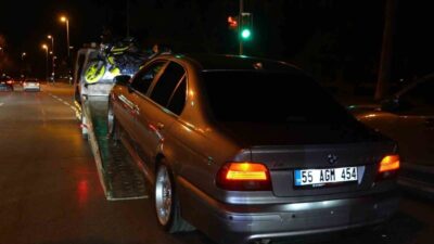 Bafra ilçesinden İstanbul’a getirdiği yeni otomobiliyle Kadıköy’de trafik denetimine takılan