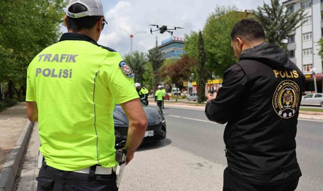 Elazığ’da, yaklaşan bayram öncesi trafik güvenliğini sağlamak amacıyla İl Emniyet