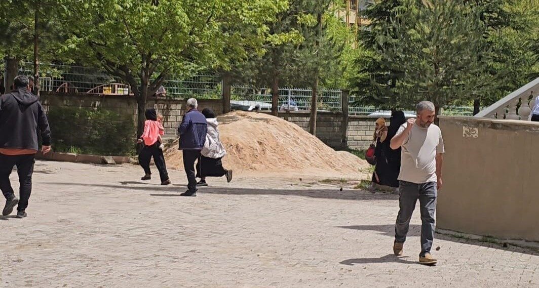 Elazığ’da, Elazığ Belediyesi Zabıta Müdürlüğü ekipleri tarafından gerçekleştirilen operasyonlarda yakalanan