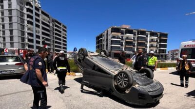 Elazığ’da meydana gelen bir trafik kazasında iki aracın çarpışması sonucunda