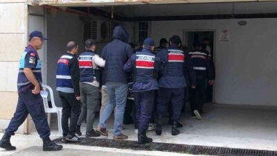 Elazığ’da özel sağlık kuruluşlarına yönelik düzenlenen operasyonda 9 şüpheli tutuklandı.