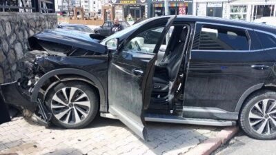 Elazığ’da meydana gelen trafik kazasında, Çaydaçıra Mahallesi Adnan Kahveci Bulvarı’nda