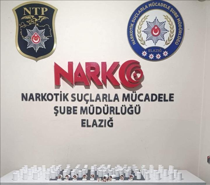 Elazığ’da polis ekipleri tarafından gerçekleştirilen operasyonda, 5.717 adet sentetik ecza