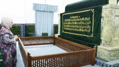 Türk Devletleri Teşkilatı’ndaki Gayriresmi Zirve’ye katılmak üzere Kazakistan’ın Türkistan şehrine