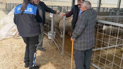 Çankırı’da polis ekipleri, Kurban Bayramı öncesinde hayvan pazarında vatandaşları sahte