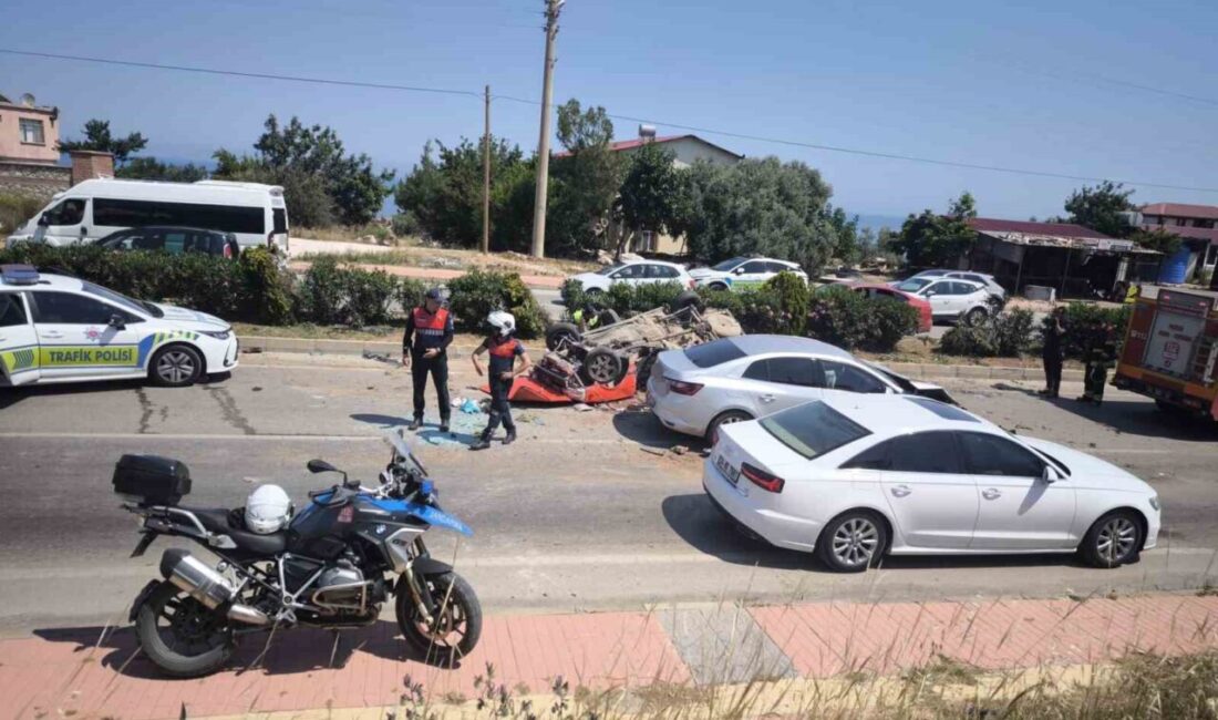 Mersin’in Erdemli ilçesinde meydana gelen trafik kazasında 4 otomobil birbirine
