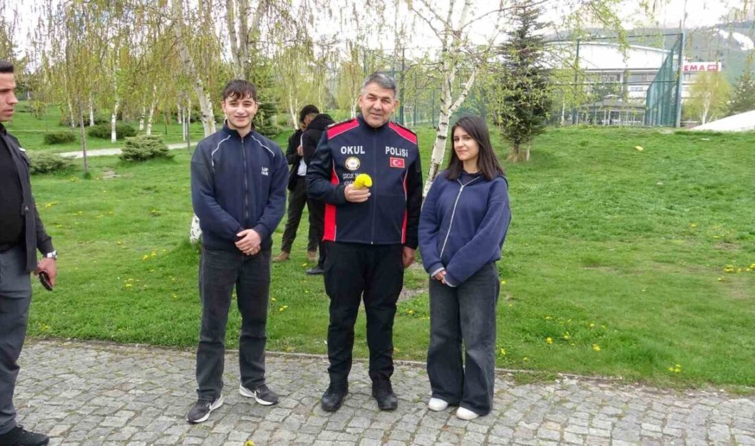 Erzurum’da, polis ekipleri öğrencilerin güvenliği için okul çevrelerinde sıkı güvenlik