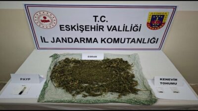 Eskişehir’den tedarik ettikleri uyuşturucuyu Sarıcakaya ilçesine götürmeyi planlayan şahısların jandarma