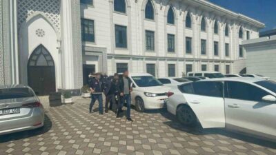 Kocaeli’nin Darıca ilçesinde bir evden 25 bin lira değerindeki dizüstü