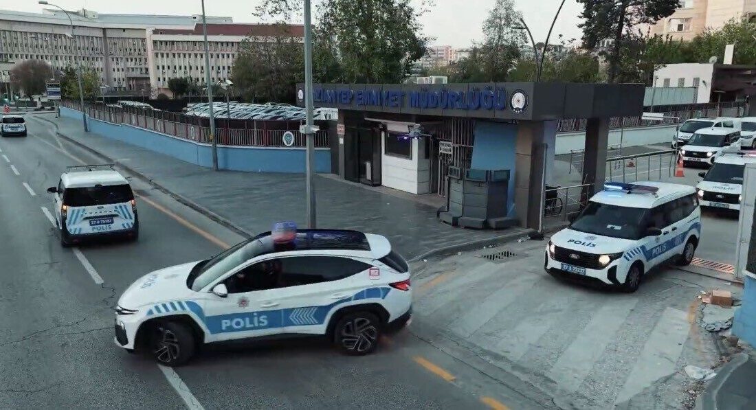 Gaziantep merkezli 6 ilde düzenlenen operasyonda, yasadışı bahis faaliyetlerinden elde