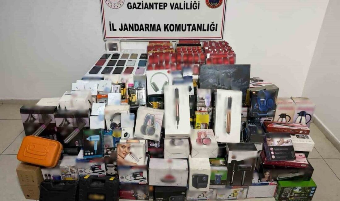 Gaziantep’te bir kişiye ait iş yerinde jandarma ekipleri tarafından gerçekleştirilen