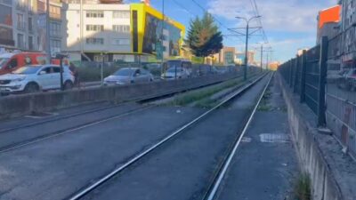 Gaziosmanpaşa’da meydana gelen bir kazada tramvay ile motosiklet çarpıştı ve