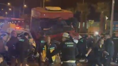 Giresun’da, Karadeniz Sahil Yolu’nun liman bölümünde meydana gelen trafik kazasında