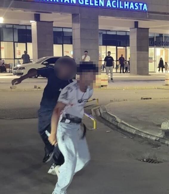 Adıyaman Eğitim ve Araştırma Hastanesi’nde meydana gelen olayda, 19 yaşındaki