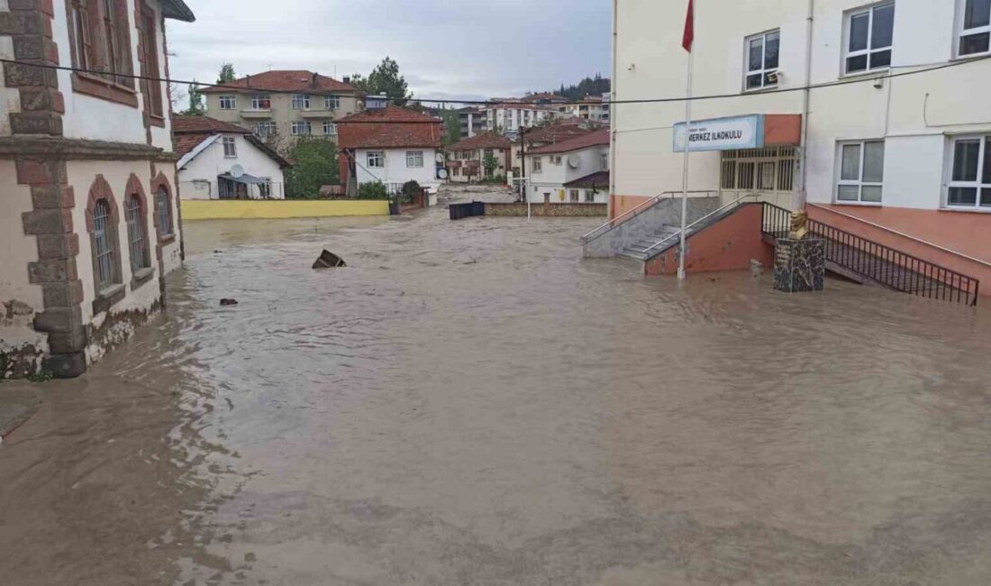 Havza ilçesi, şiddetli yağışların yol açtığı sel felaketi ile karşı