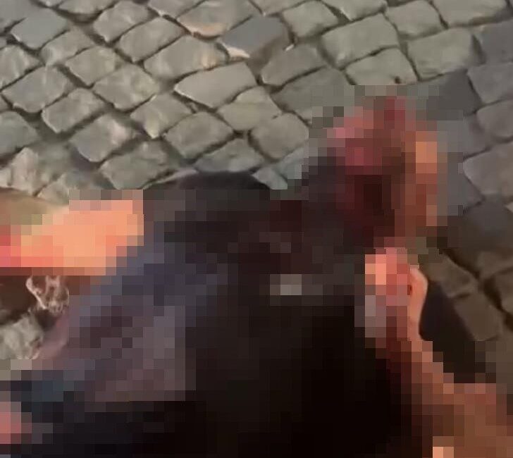 İzmir’in Urla ilçesinde, alacak-verecek meselesi yüzünden anlaşmazlık yaşadığı akrabasını öldüren