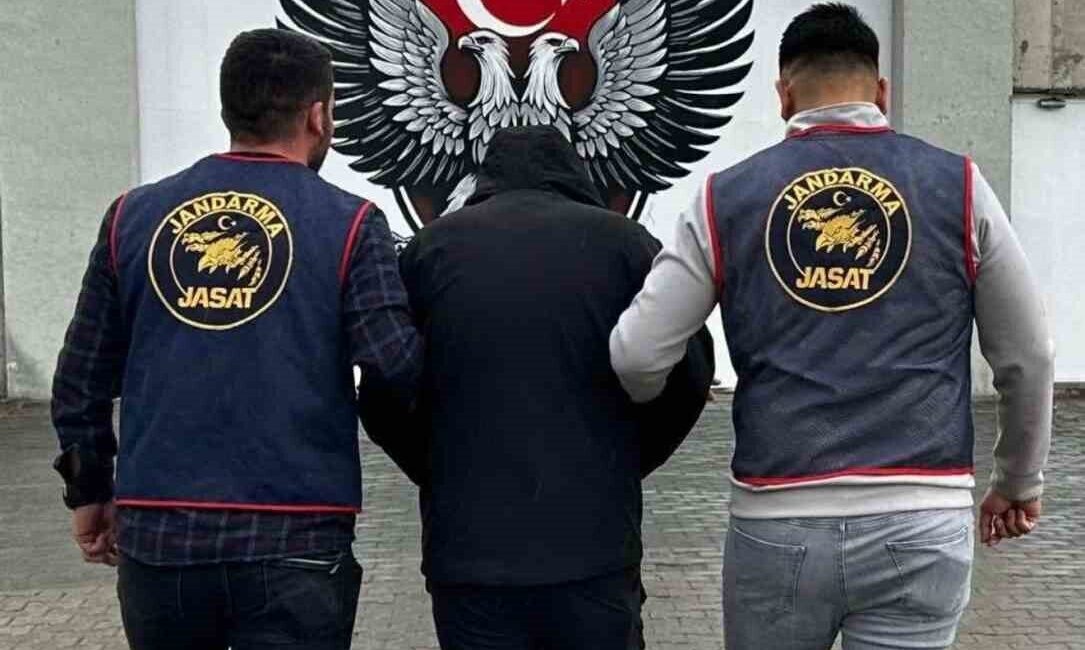 Iğdır’da JASAT ekipleri tarafından düzenlenen bir operasyon sonucunda, firari bir
