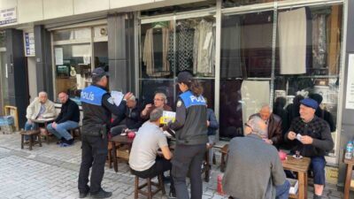 Samsun’un İlkadım ilçesinde polis ekipleri tarafından gerçekleştirilen bilgilendirme çalışması kapsamında
