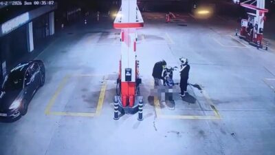 Kocaeli’deki bir iş yerine motosikletli kişiler tarafından gerçekleştirilen silahlı saldırıya