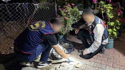 Hatay ilinde jandarma ekipleri tarafından gerçekleştirilen operasyonda uyuşturucu ticareti yapan