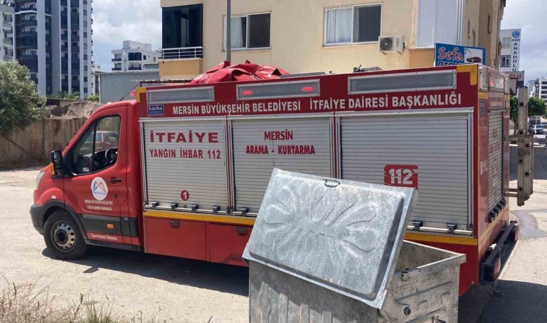 Mersin’in Erdemli ilçesinde, bir apartmanın alt katında bulunan spot eşya