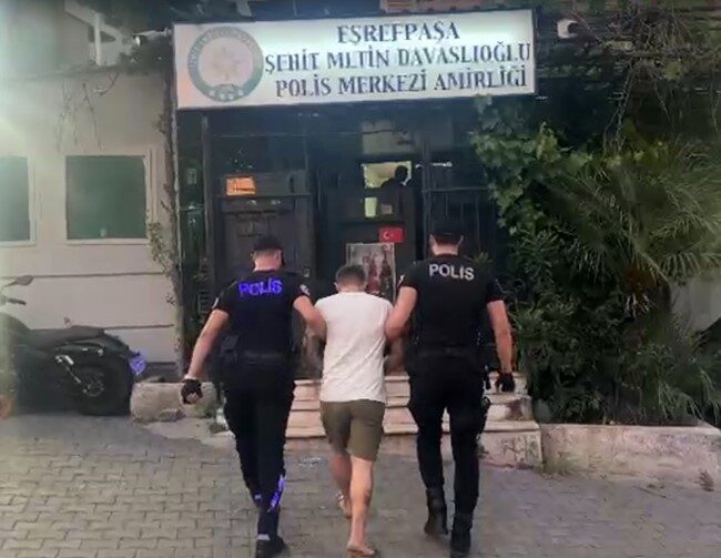 İzmir’de, Motosikletli Polis Timleri (Yunuslar) tarafından yapılan denetimler neticesinde, dolandırıcılık
