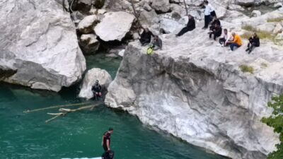 Kahramanmaraş’ın Onikişubat ilçesinde, 62 yaşındaki bir kişinin Ceyhan Nehri’ne düşerek