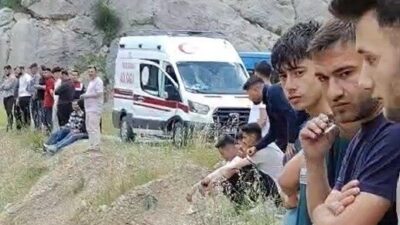 Onikişubat ilçesinde Ceyhan Nehri’nde balık tutarken dengesini kaybeden bir kişiyi