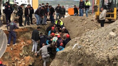 Elazığ’da meydana gelen bir olayda, kanalizasyon çalışması sırasında toprak altında