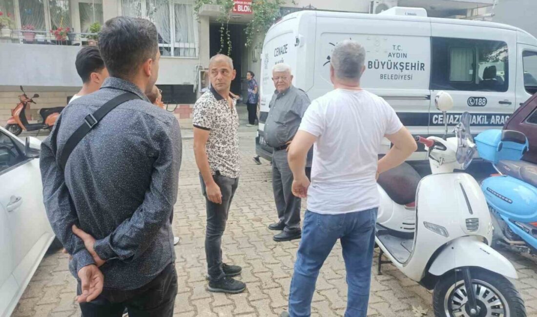 Efeler ilçesinde kanser tedavisi gören bir yaşlı adam, eşi tarafından