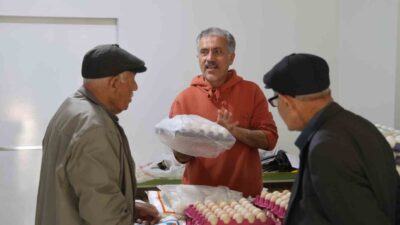 Kırşehir’de faaliyet gösteren bir bakkal işletmecisi olan Cihan Özdemir, vatandaşların